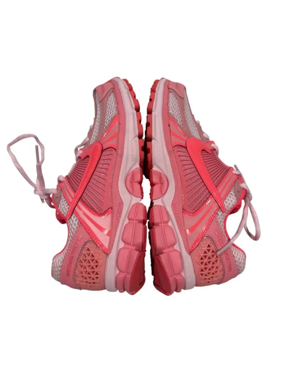 Nike Air Zoom Vomero 5 Barbie Triple Pink Coral Chalk/Hot Punch Women's Size 5.5